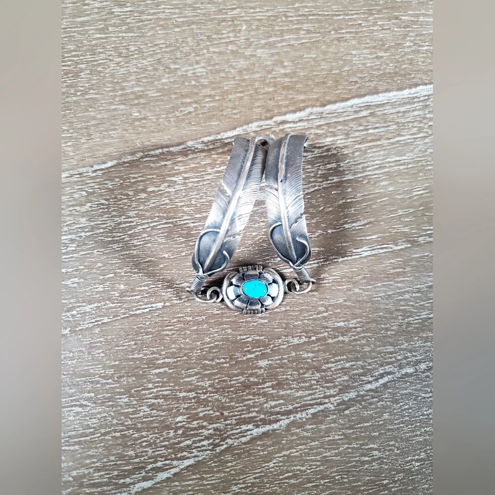 Silver feather boho bracelet - Picture 2 of 4